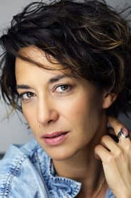 Török-Illyés Orsolya as Eszter