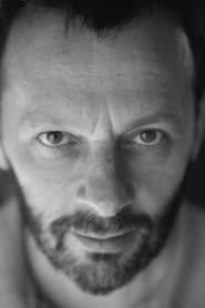 Frédéric Andréi as Le jeune homme de l'hôtel