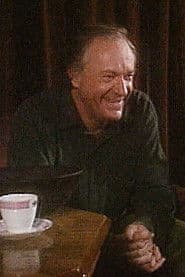 Jan Hårstad as Tveten