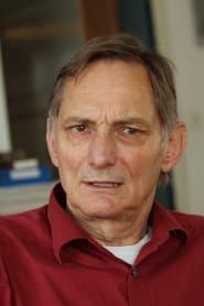 Christoph Hofrichter as Langenhagen