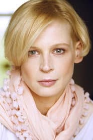 Jana Schulz as Katrin Bendersen