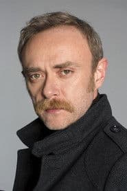 Tansu Biçer as Funeral Service