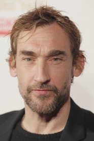 Joseph Mawle as Bingwen I & II