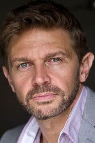 Aliocha Itovich as Le maire