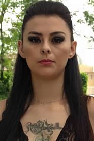 Fernanda Cuadra as Carlota