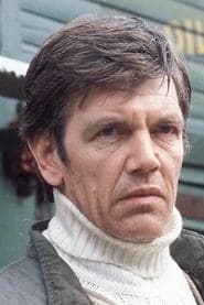 Maurice Colbourne as Luke Armstrong