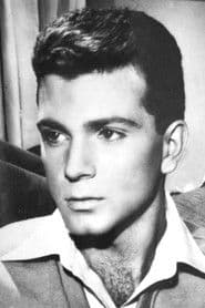 Raf Mattioli as Giorgio