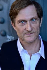 Jörn Hentschel as Taxi Driver