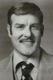 Bernard Erhard as Munkar