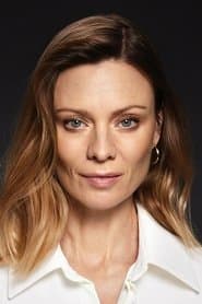 Magdalena Boczarska as Helena