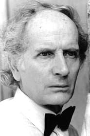 Fernando Cerulli as Magrini