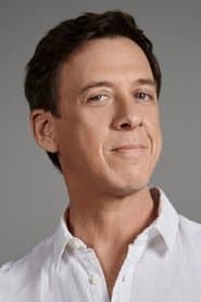 Marcos Montes as Gustavo