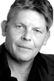 Richard Aspel as Soldier #3