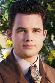 Patrick Levis as Seth Yoder