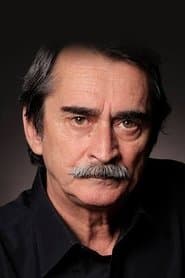 Mutlu Güney as Dr. Aykut