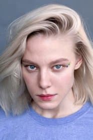 Alyona Mikhaylova as Kira