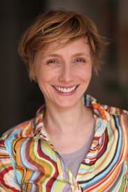 Nathalie Richard as Evelyne