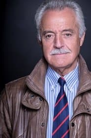 Russell Roberts as King (voice)