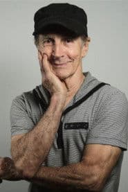 Adrián García as Coque