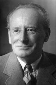 Kynaston Reeves as General