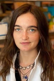 Zita Aretz as Cecilia