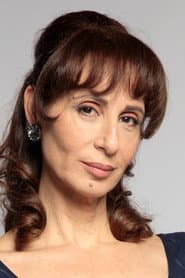 Maria Kavoukidou as Rachel Beza