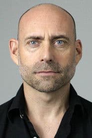 Gigi Velicitat as The Drunk Man