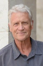 Robert Atzorn as Ludwig Clasen