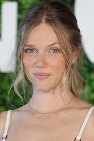 Tracy Spiridakos as Hailey Jones