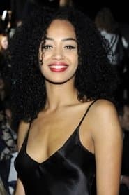 Berta Vázquez as Elena