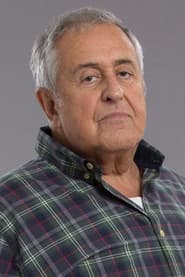 Nicolau Breyner as Augusto Cardoso