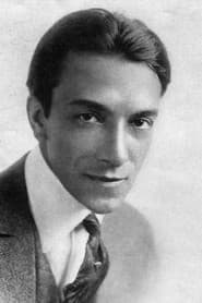 Pedro de Cordoba as Victor Sondini