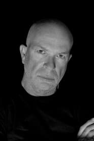 Carlos Pimenta as André