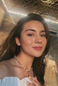 Ersya Aurelia as Elly