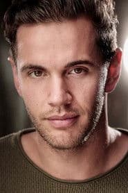 Lloyd Sparsi as Carl Phillips