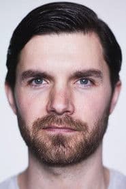 Ingi Hrafn Hilmarsson as Hans Kivelä