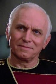 Ray Reinhardt as Sam Bennett