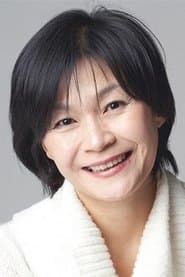Kil Hae-yeon as Kyung-mi's Mother