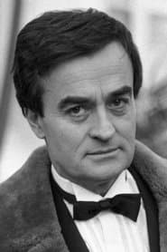 Pierre Hatet as Frank Rogers