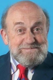 Enrico Beruschi as il prete