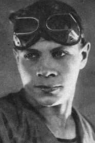 Pyotr Savin as Tankist, drug Klima