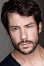 Alejandro Albarracín as Pablo