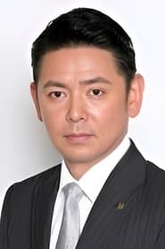 Tamotsu Ishibashi as First Lieutenant Hanatani