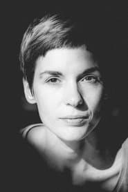 Lígia Soares as Narcisa the Antigona