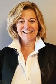 Marisa Carreras as Mucama