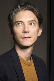 Swann Arlaud as Jérémie Lernowski