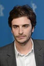 Roman Kolinka as Gabriel