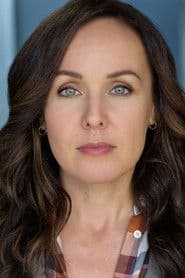 Jennifer Bonner as Evie