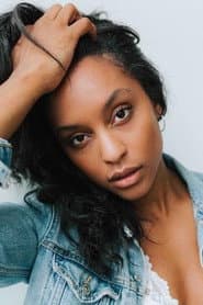 Chloe Mason as Shonda