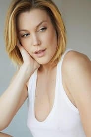 Gabrielle Romanello as Hailey